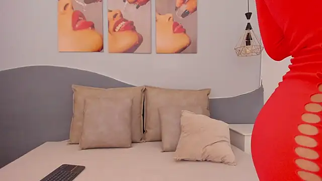 MarianaSanz online show from November 8, 1:05 pm