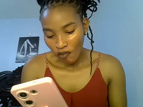 cute-alexis online show from March 10, 8:40 am