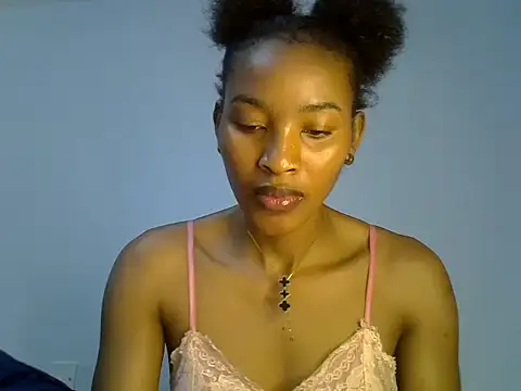 cute-alexis online show from November 14, 10:15 am