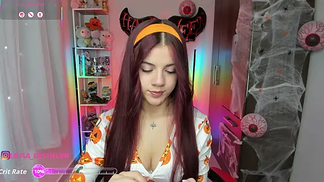 Layla castilloo online show from October 6, 11:49 am