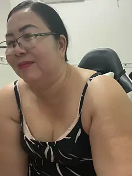 NDith online show from October 28, 1:28 pm