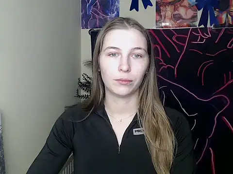 StrangerGi online show from March 4, 6:53 am