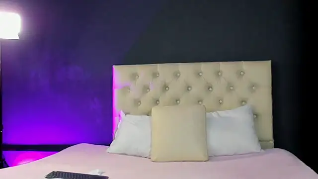 lola red95 online show from September 15, 1:41 pm