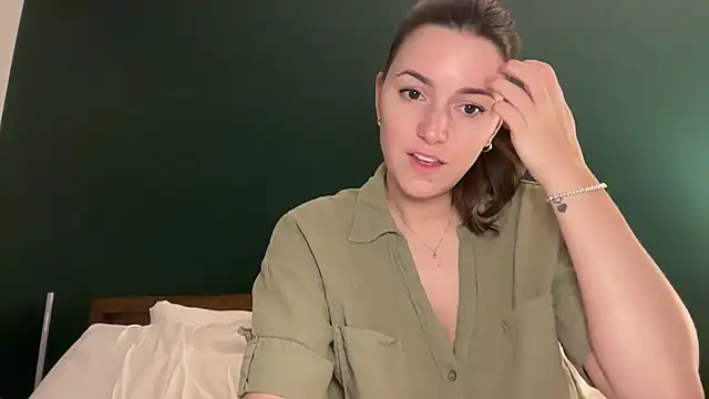urwetdreamDDD online show from October 15, 12:02 am