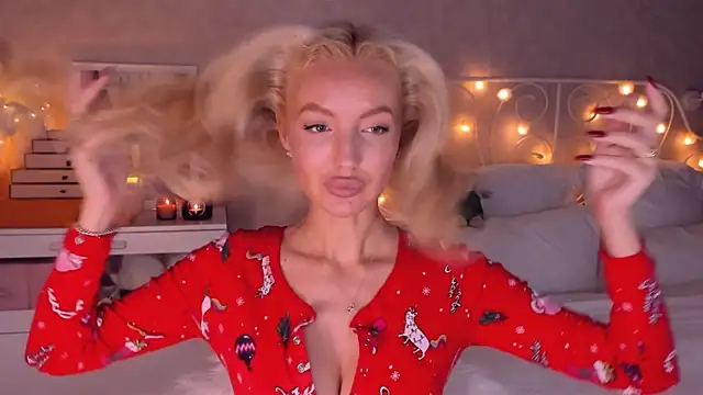 aestetick online show from January 7, 5:44 am