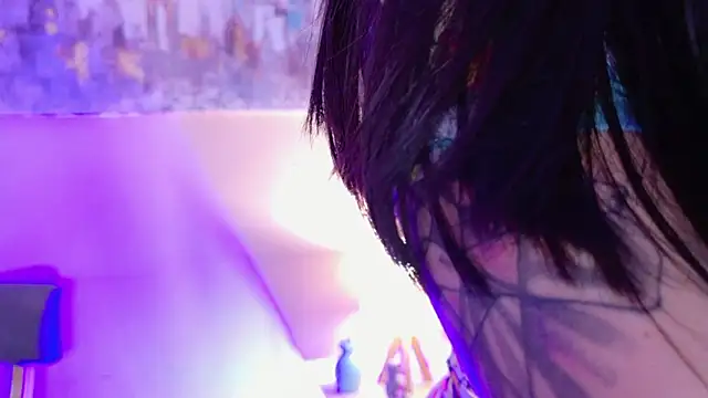 dakotaa   online show from April 1, 7:00 pm