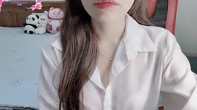 TrinhH Nabbi online show from April 16, 1:22 pm