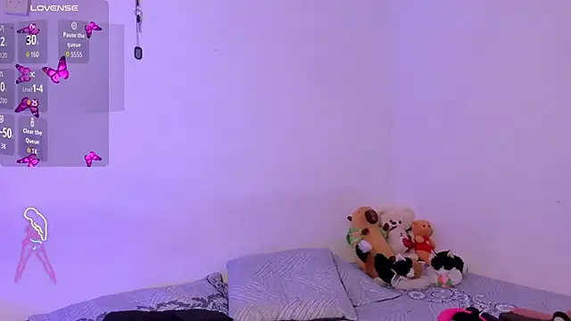 crystalvazquez online show from September 22, 2:04 pm