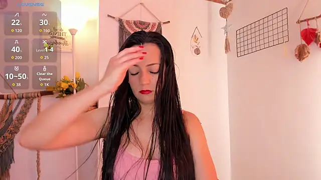 anaruiz  online show from December 21, 8:35 pm