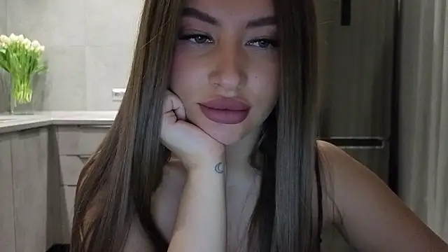 Cinderella     online show from March 9, 11:52 pm