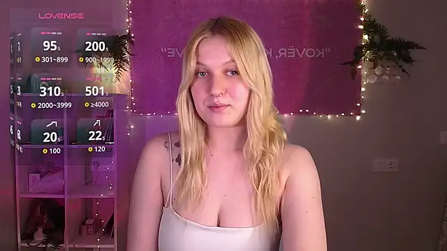 amiliduchess online show from March 4, 1:50 pm