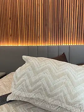 EmiilyAdams  online show from November 24, 10:23 pm