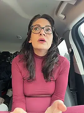 BeautifulMesss online show from February 17, 3:44 pm