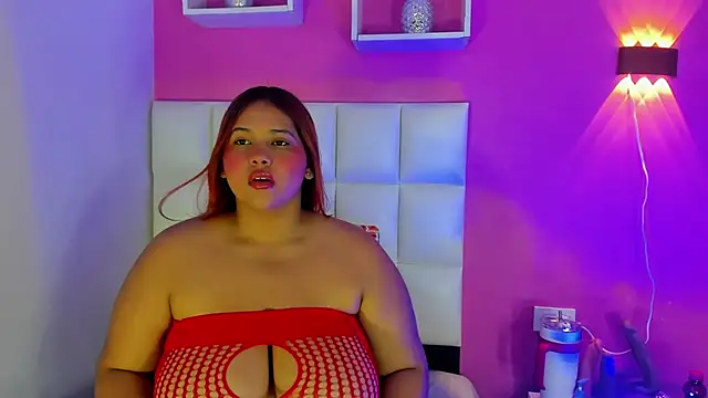 Alanna hot3 online show from March 24, 7:52 pm