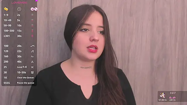 Sabrina Lennox online show from April 13, 2:57 am