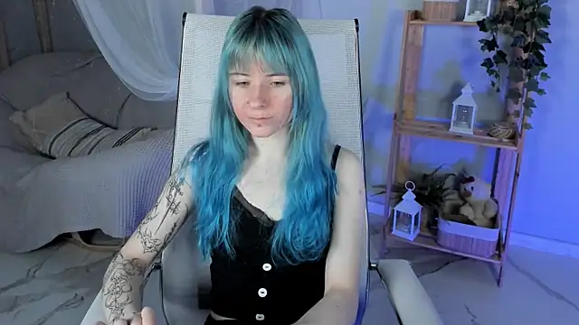 Snapshot of LexiWenford chatting on October 17, 2:59 am LexiWenford online show from October 17, 2:59 am