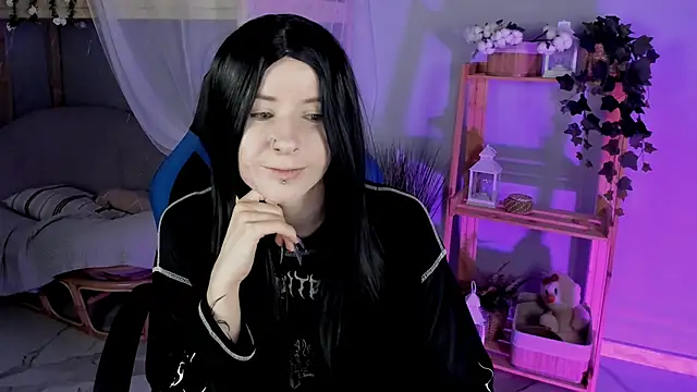 Snapshot of LexiWenford chatting on September 25, 3:16 am LexiWenford online show from September 25, 3:16 am