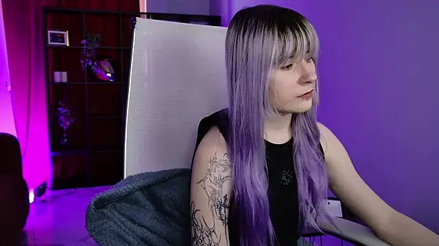 LexiWenford online show from March 2, 7:15 am