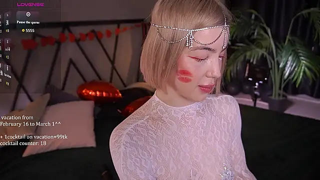 LindaThacker online show from February 15, 4:48 am