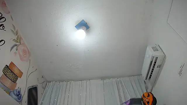 EMMA SWEETT1 online show from November 2, 5:49 pm