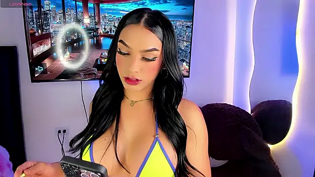 Maryonthemoon online show from February 10, 4:48 am