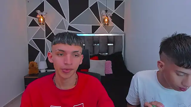 Juan Nd Steven online show from February 9, 11:51 pm