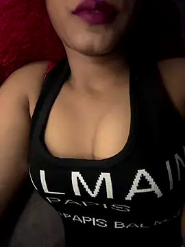 Hot Goldengirl online show from October 16, 9:17 pm