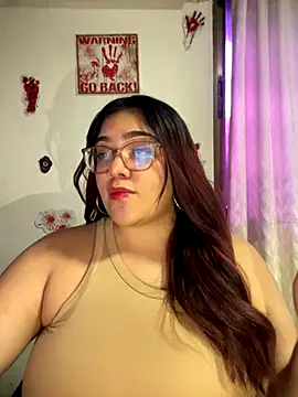 Snapshot of KathyGonzalez chatting on October 17, 11:35 am KathyGonzalez online show from October 17, 11:35 am