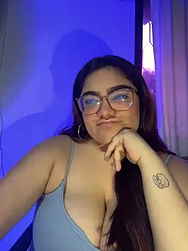 KathyGonzalez online show from December 1, 9:06 pm