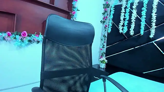 MariaClay online show from November 11, 12:35 pm