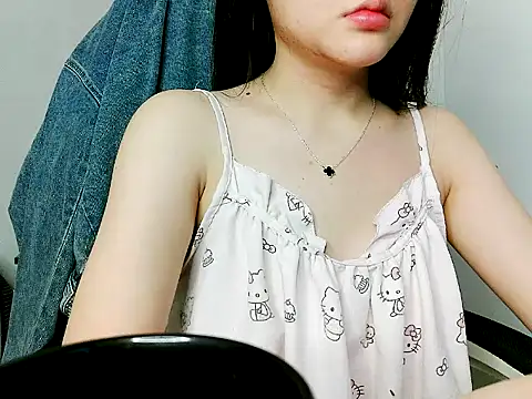 Yin-girl online show from November 29, 5:28 pm