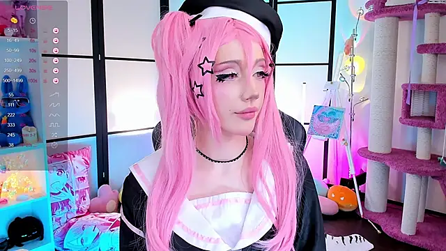 LilithLin online show from April 28, 7:51 pm