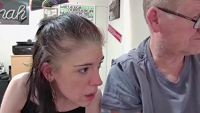 MelinahViking online show from January 9, 3:44 am