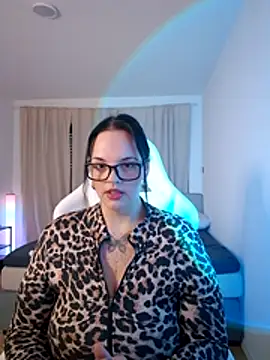 Jujuicy 97 online show from April 11, 4:40 am