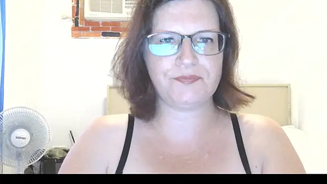 CrimsonMistress online show from February 28, 10:42 pm