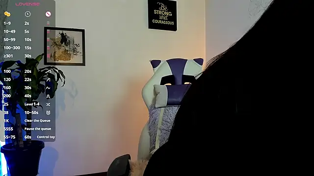 natashaanurak online show from September 25, 3:38 am