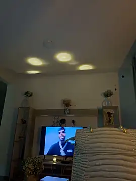 Jessie-pradoo online show from April 11, 11:19 pm