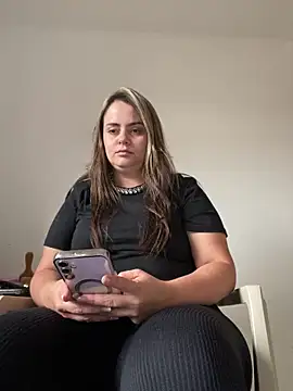 Im Amelia online show from March 27, 9:59 pm