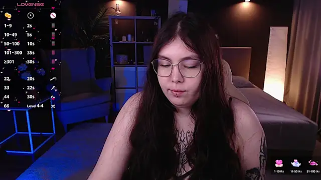 Snapshot of Arizonaa_Muse chatting on September 21, 5:06 am Arizonaa Muse online show from September 21, 5:06 am