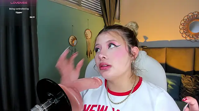 Khali reed  online show from February 22, 7:26 pm