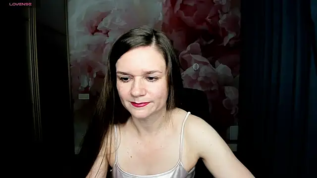 AriaGray online show from November 22, 2:47 am