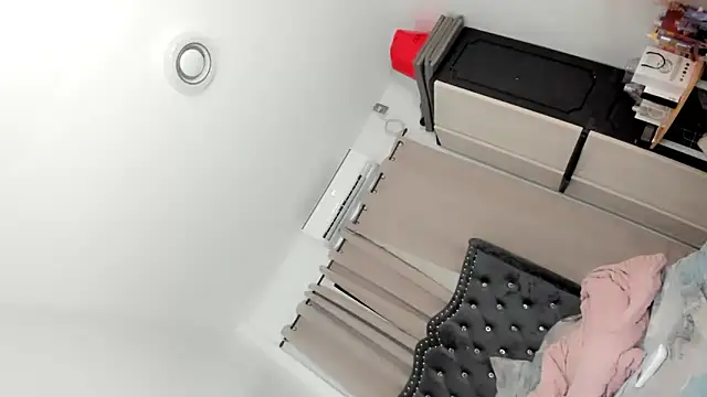 Selene14 online show from September 17, 7:34 pm