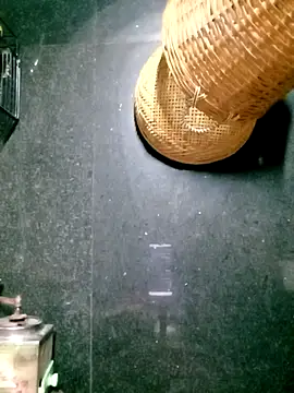 VyOanh2K online show from April 20, 4:10 pm