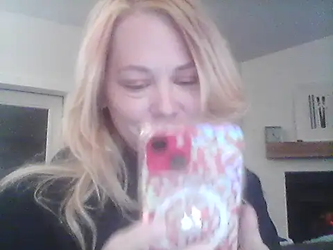 burrkitty online show from October 8, 5:23 am