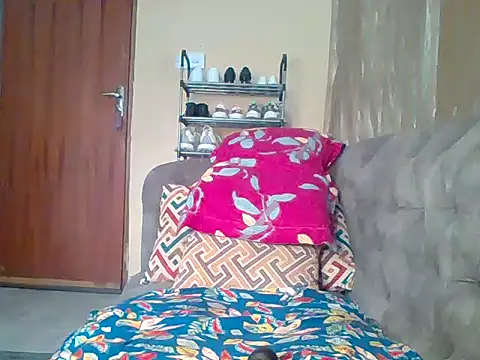 Chiky Nurse online show from September 18, 4:55 am