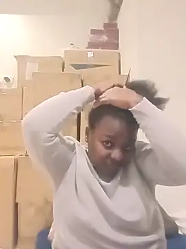 pretty shany online show from March 8, 11:25 am