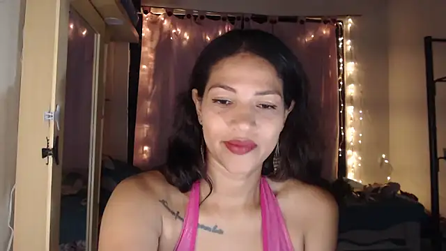 makennaa  online show from September 24, 10:25 am