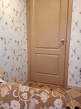 IsabellaBoni online show from December 18, 7:02 am