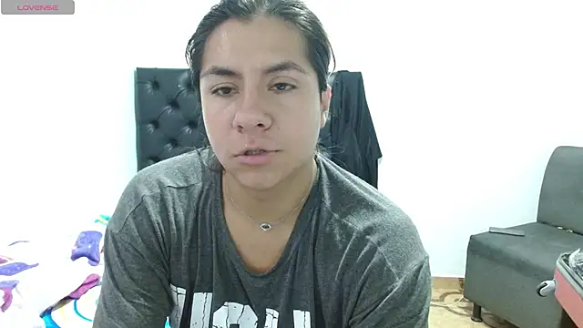 Snapshot of Kamilasalazar chatting on September 15, 7:54 pm Kamilasalazar online show from September 15, 7:54 pm