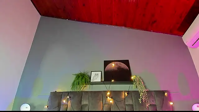 AmbarHills 1 online show from February 14, 11:34 am